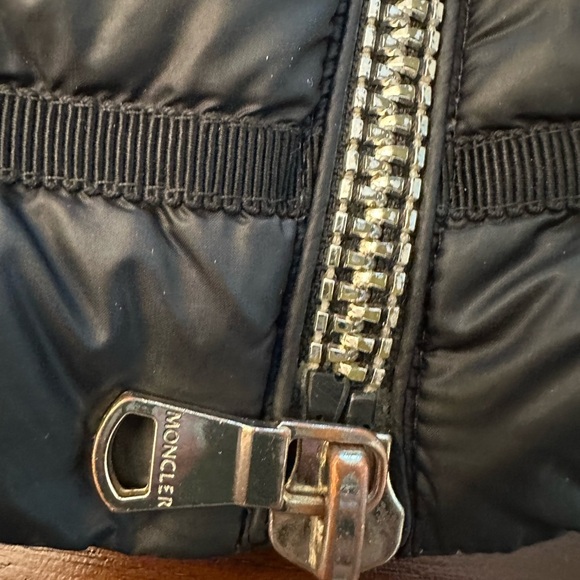 Moncler Palomete Down Jacket Black - Picture 3 of 9